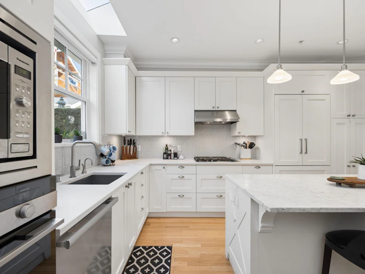 2015 Esquimalt Avenue, West Vancouver, BC, V7V 1S3 - 17