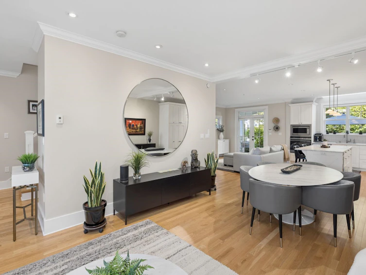 2015 Esquimalt Avenue, West Vancouver, BC, V7V 1S3 - 8
