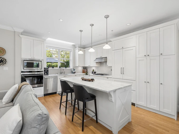 2015 Esquimalt Avenue, West Vancouver, BC, V7V 1S3 - 16