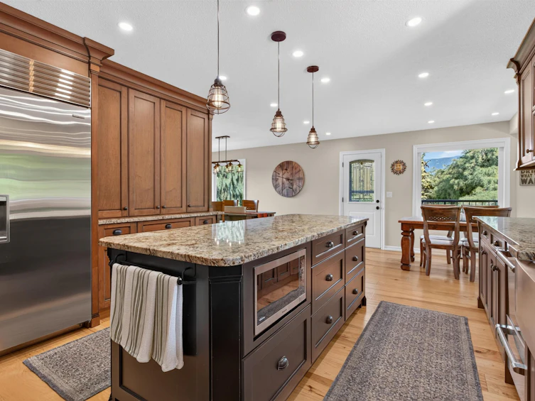 34088 York Avenue, Mission, BC, V2V 6Y5 - 10