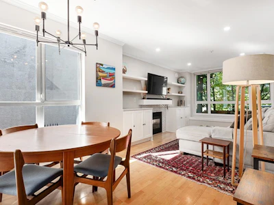 203-3235 W 4th Avenue - 3