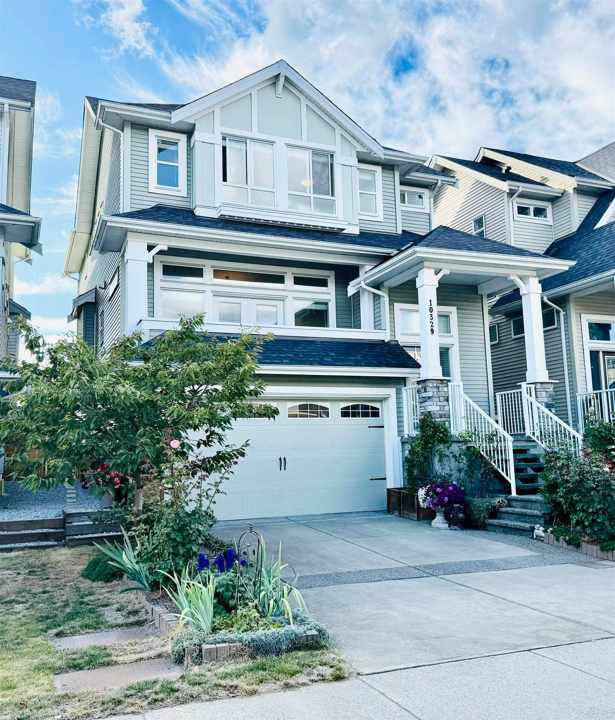 10329 238a Street, Maple Ridge, BC, V2W 1G3