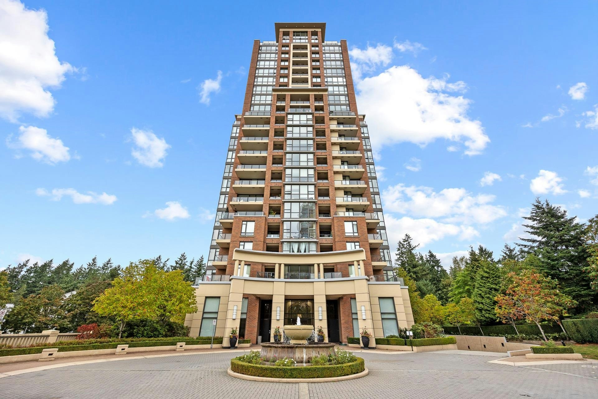 1802-6823 Station Hill Drive, Burnaby, BC, V3N 0A9