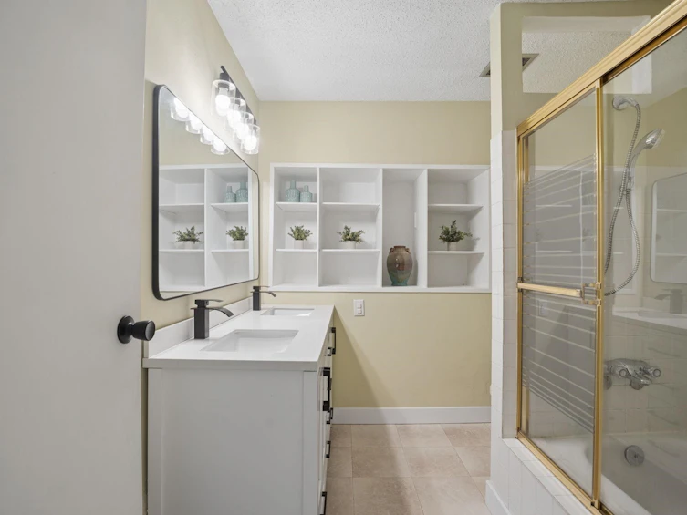 520 Cardiff Way, Port Moody, BC, V3H 3T3 - 18