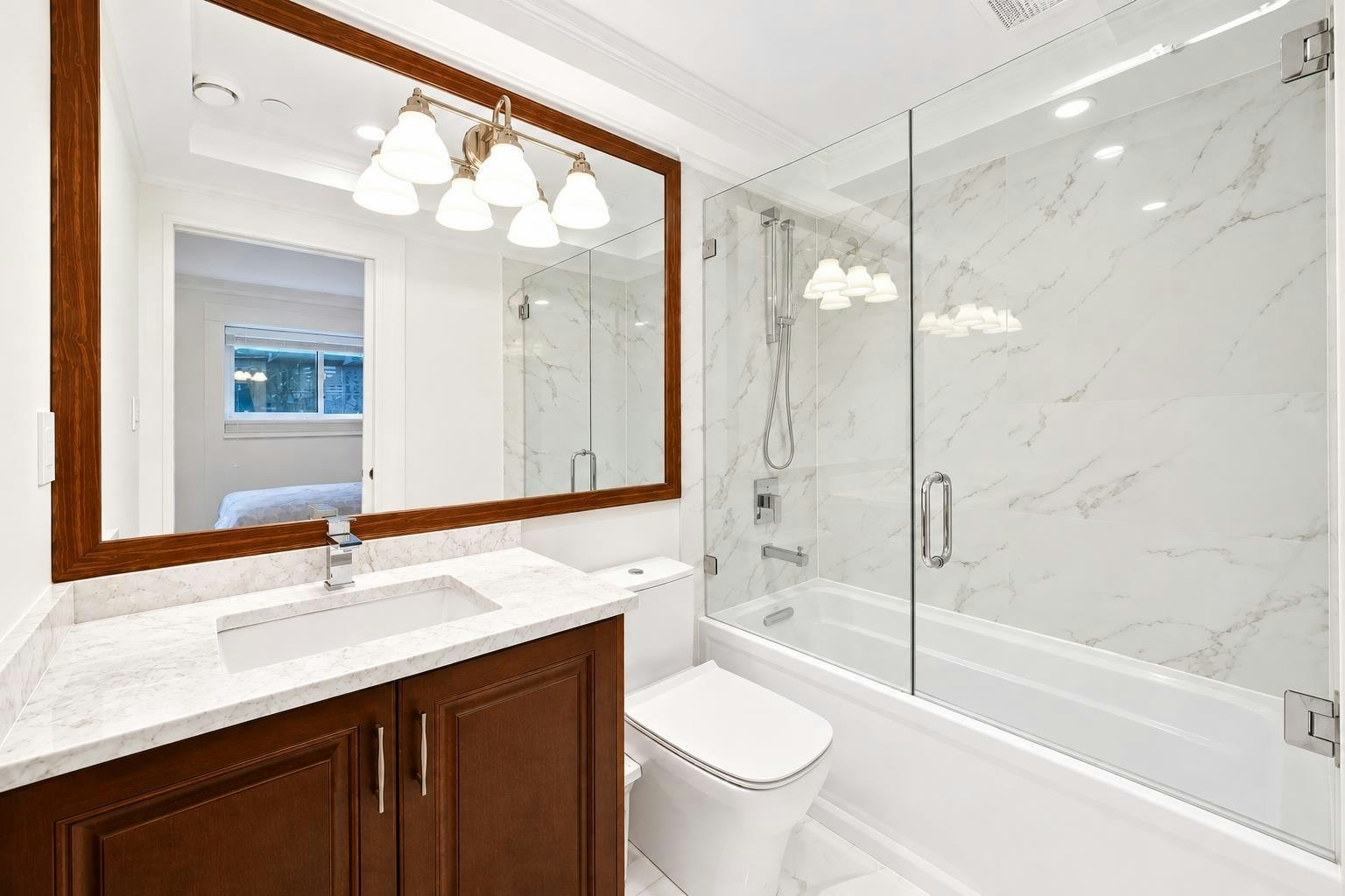 1433 W 48th Avenue, Vancouver, BC, V6M 2P1 - 31