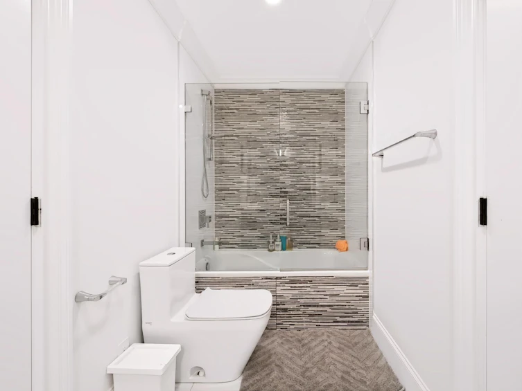 1433 W 48th Avenue, Vancouver, BC, V6M 2P1 - 23