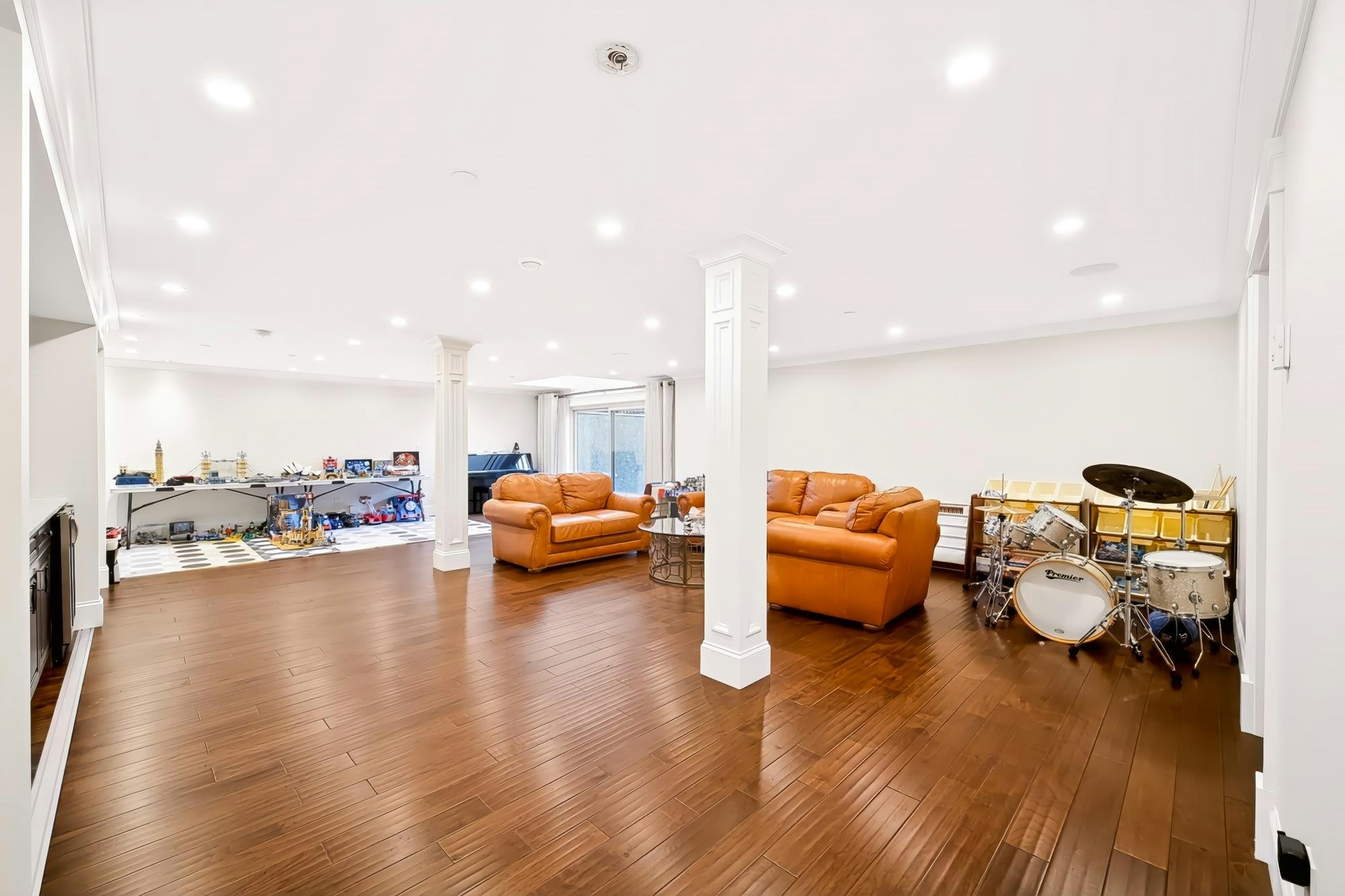 1433 W 48th Avenue, Vancouver, BC, V6M 2P1 - 25