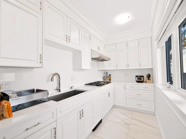 1433 W 48th Avenue, Vancouver, BC, V6M 2P1 - 8