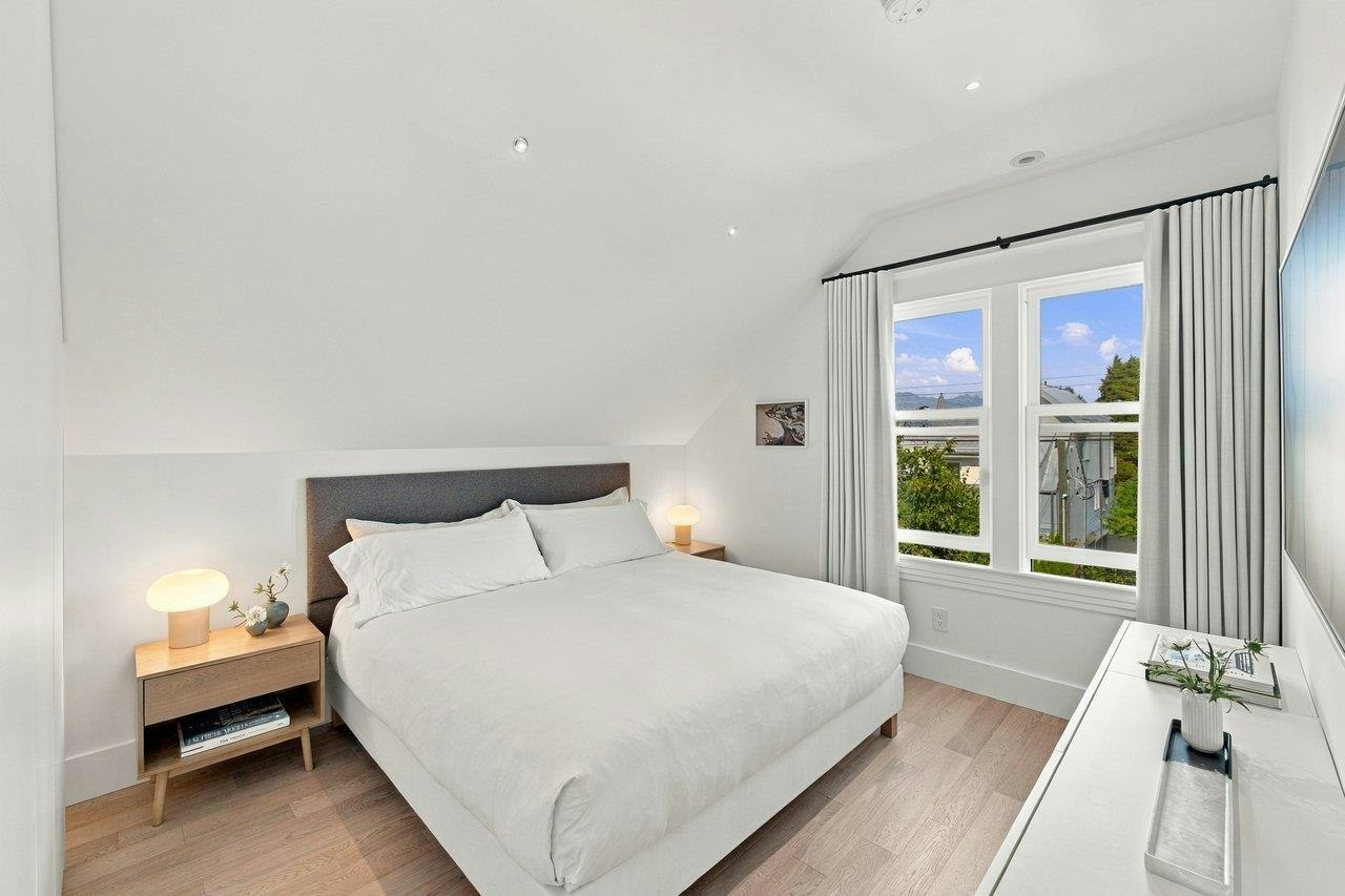 279 E 18th Avenue, Vancouver, BC, V5V 1E5 - 23