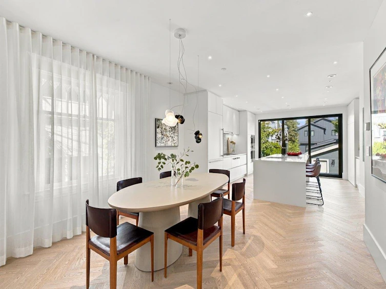 279 E 18th Avenue, Vancouver, BC, V5V 1E5 - 12