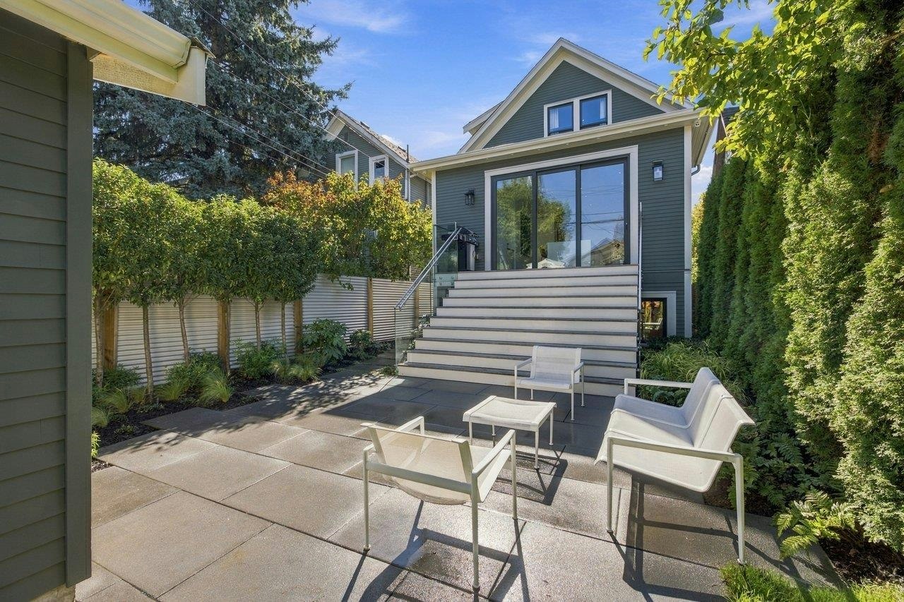 279 E 18th Avenue, Vancouver, BC, V5V 1E5 - 19
