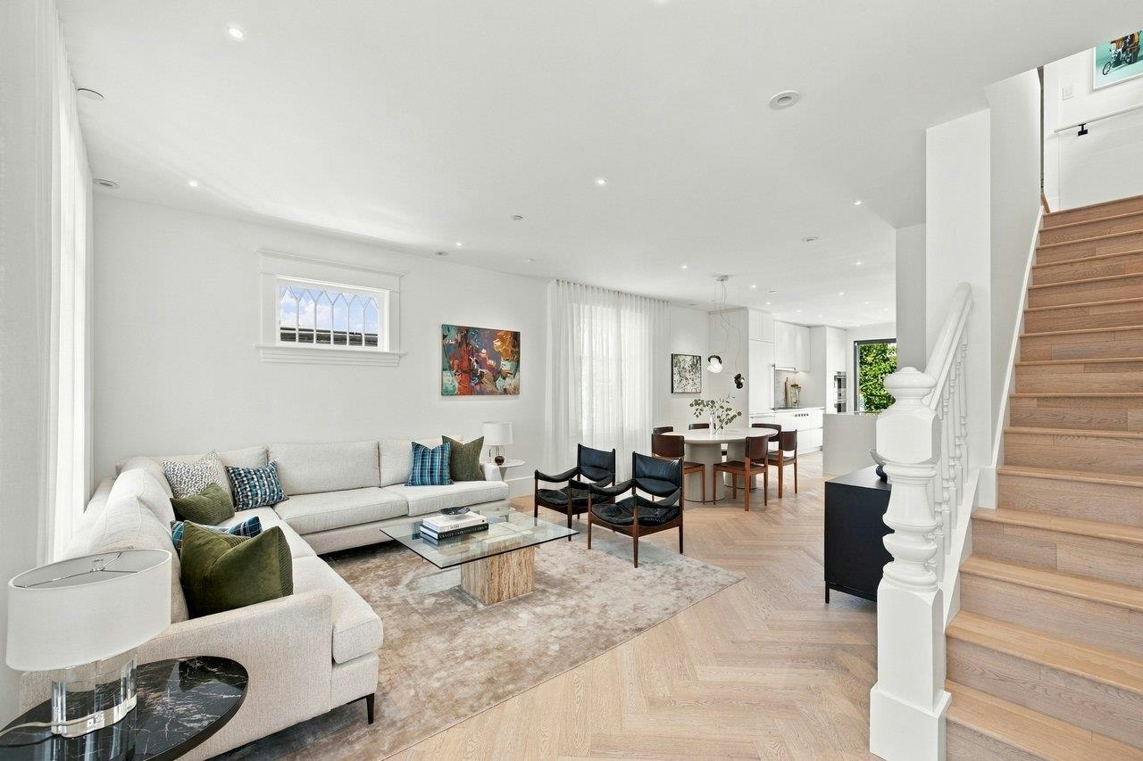 279 E 18th Avenue, Vancouver, BC, V5V 1E5 - 9