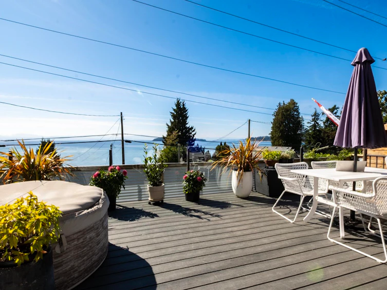 5273 Little Lane, Sechelt, BC, V7Z 0G7 - 2