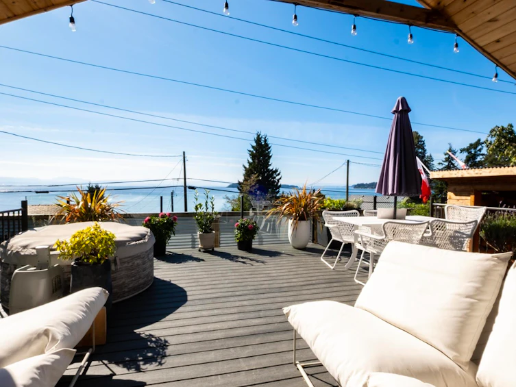 5273 Little Lane, Sechelt, BC, V7Z 0G7