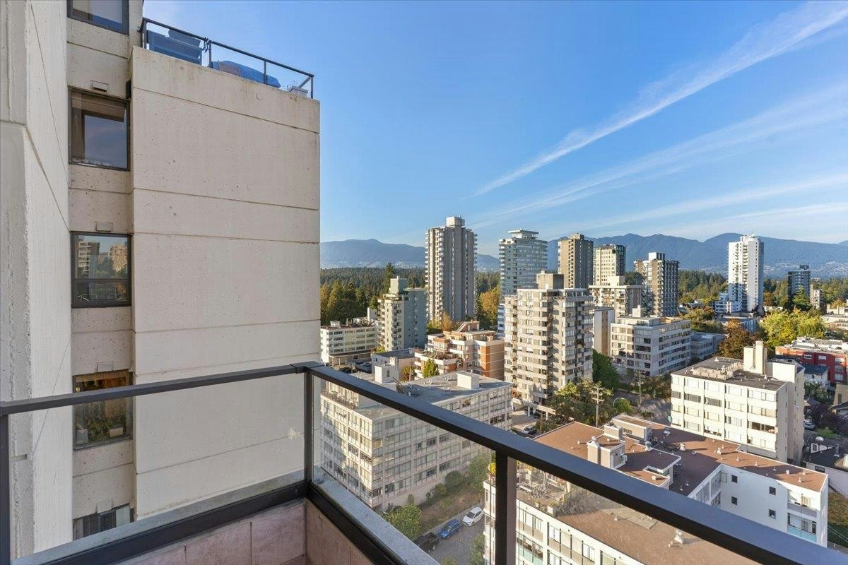 1601-1995 Beach Avenue, Vancouver, BC, V6G 2Y3 - 22