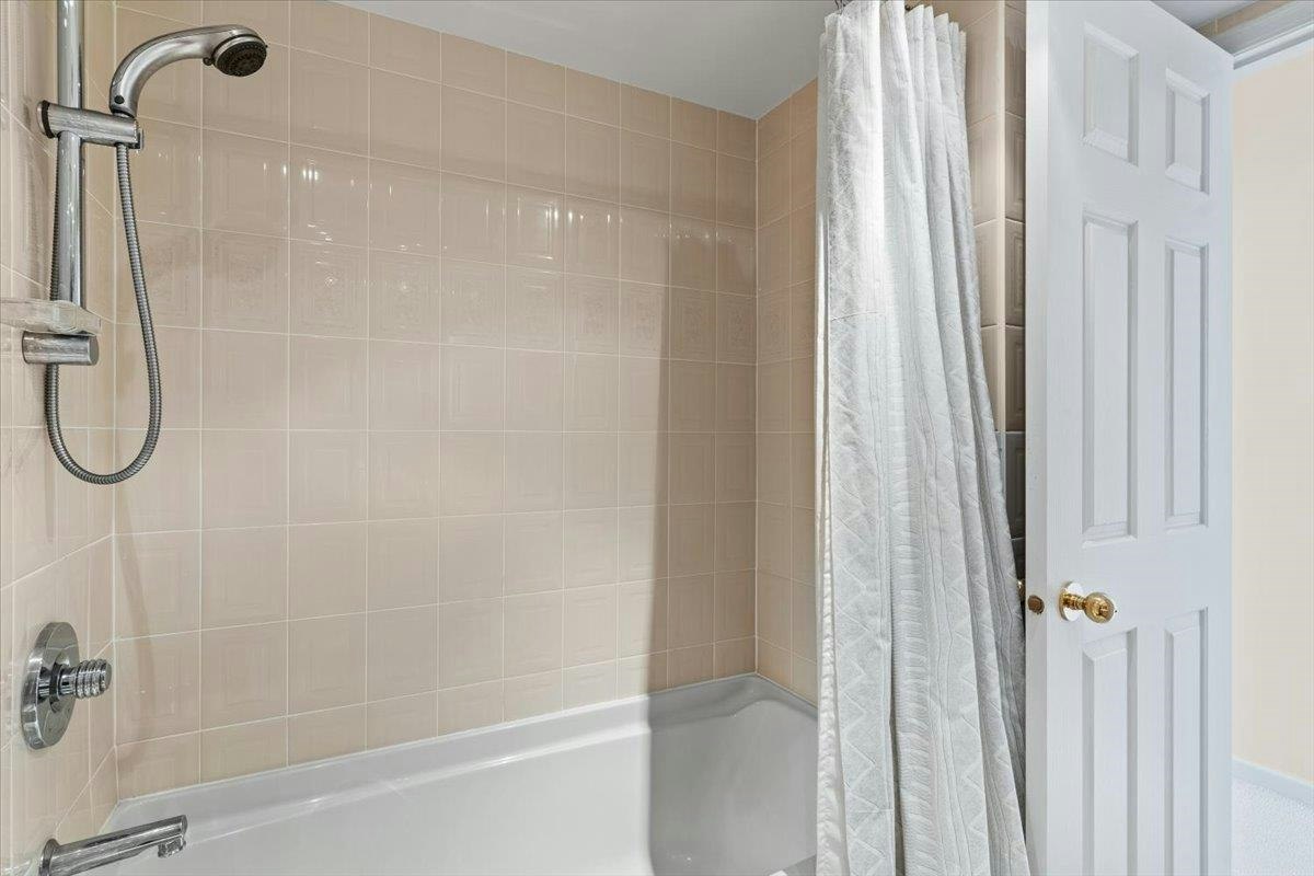 1601-1995 Beach Avenue, Vancouver, BC, V6G 2Y3 - 31