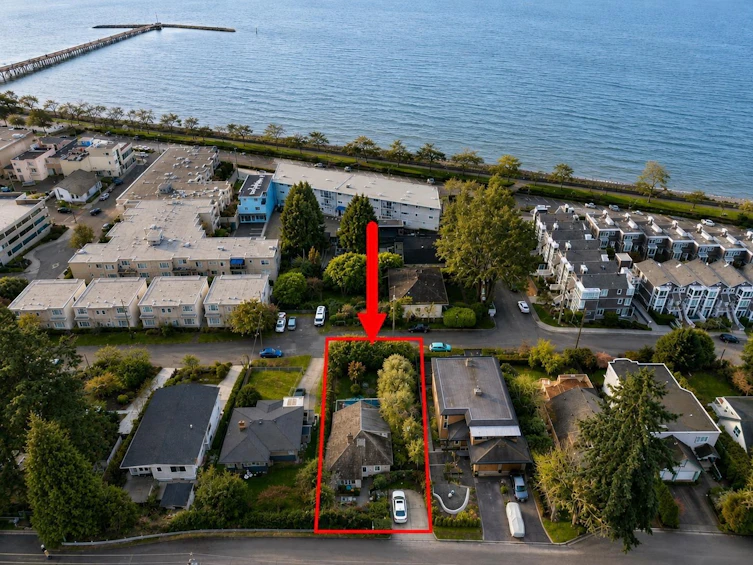 14878 Buena Vista Avenue, Surrey, BC, V4B 1X4 - 3