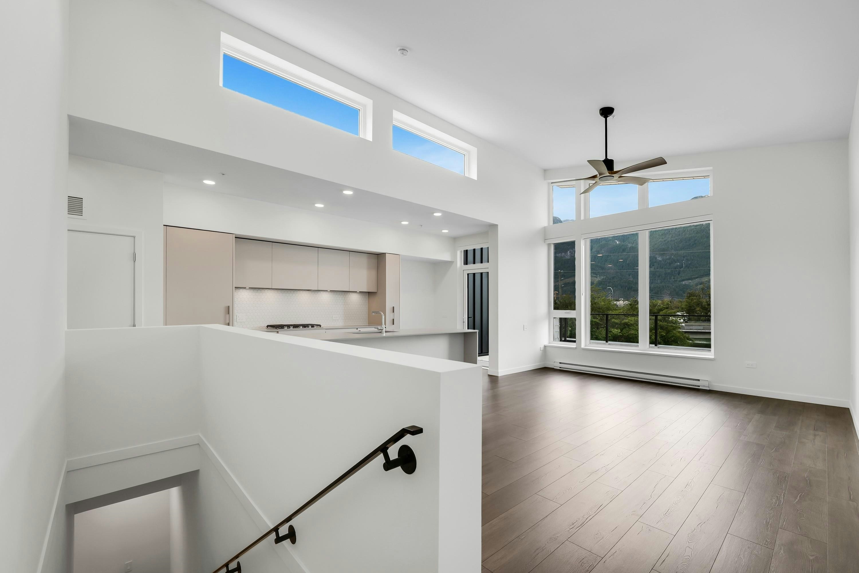 204-1502 Scott Crescent, Squamish, BC, V8B 1G5 - 16