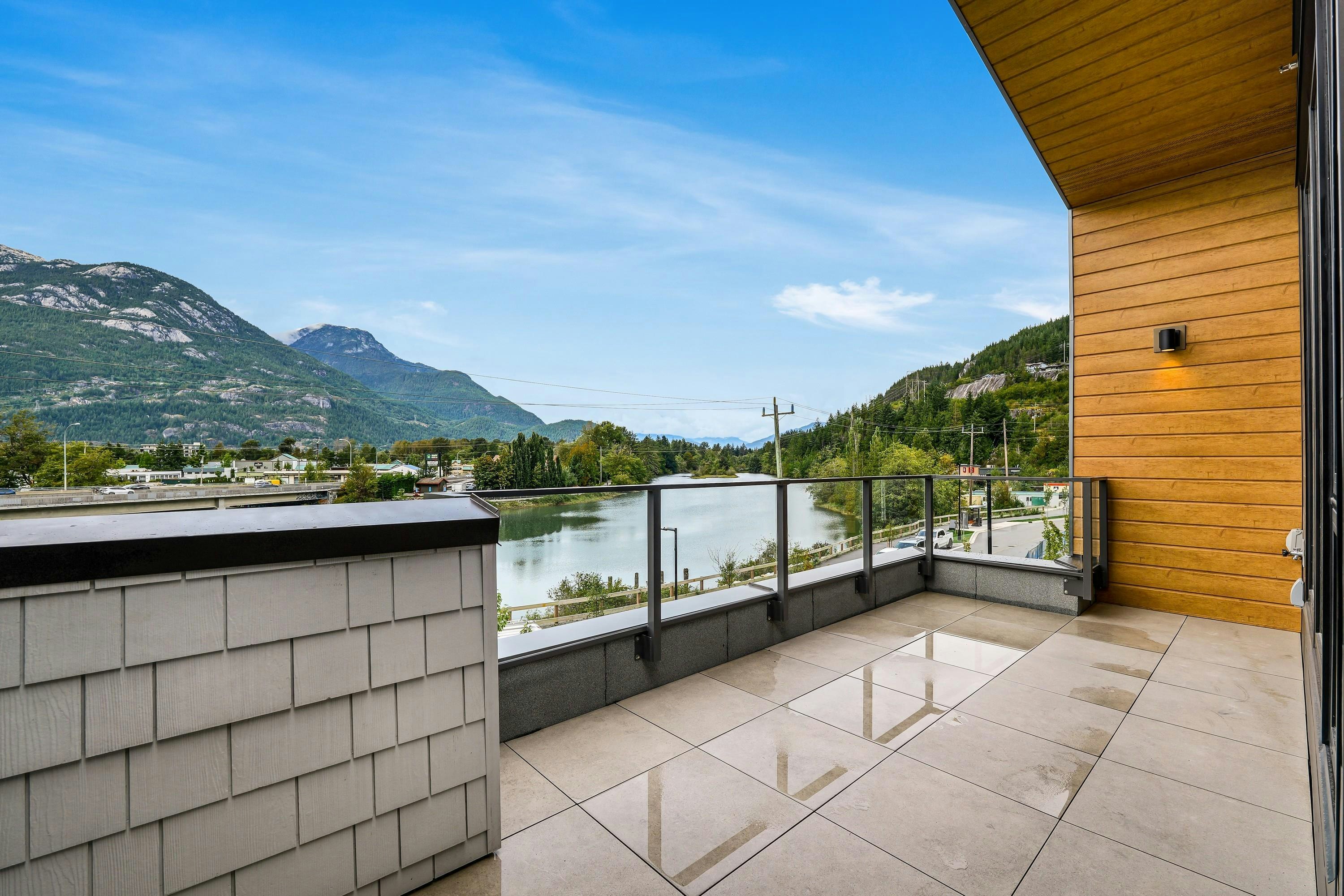 204-1502 Scott Crescent, Squamish, BC, V8B 1G5 - 34