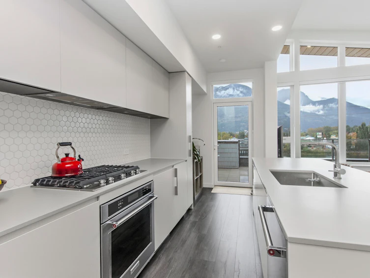 204-1502 Scott Crescent, Squamish, BC, V8B 1G5 - 24
