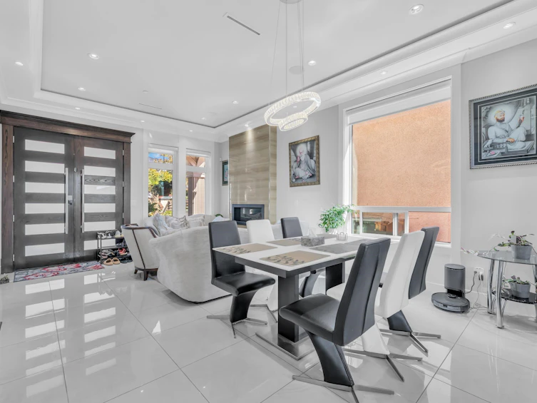 768 E 58th Avenue, Vancouver, BC, V5X 1W3 - 11