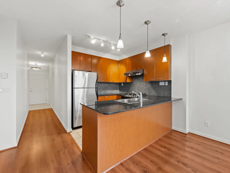 609-7138 Collier Street, Burnaby, BC, V5E 0A2 - 9