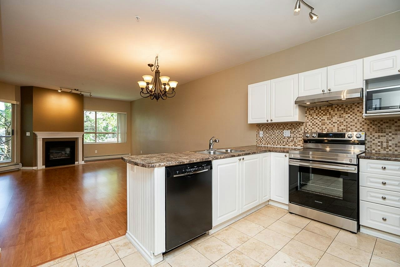 222-2109 Rowland Street, Port Coquitlam, BC, V3C 6J4
