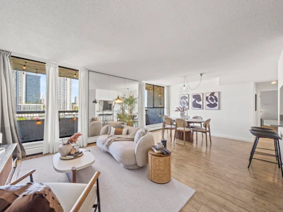 1504-3771 Bartlett Court - 2