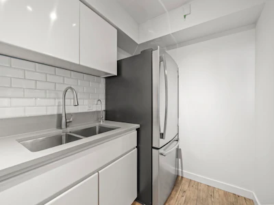 1504-3771 Bartlett Court - 5
