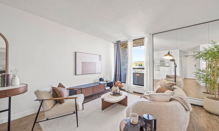 1504-3771 Bartlett Court