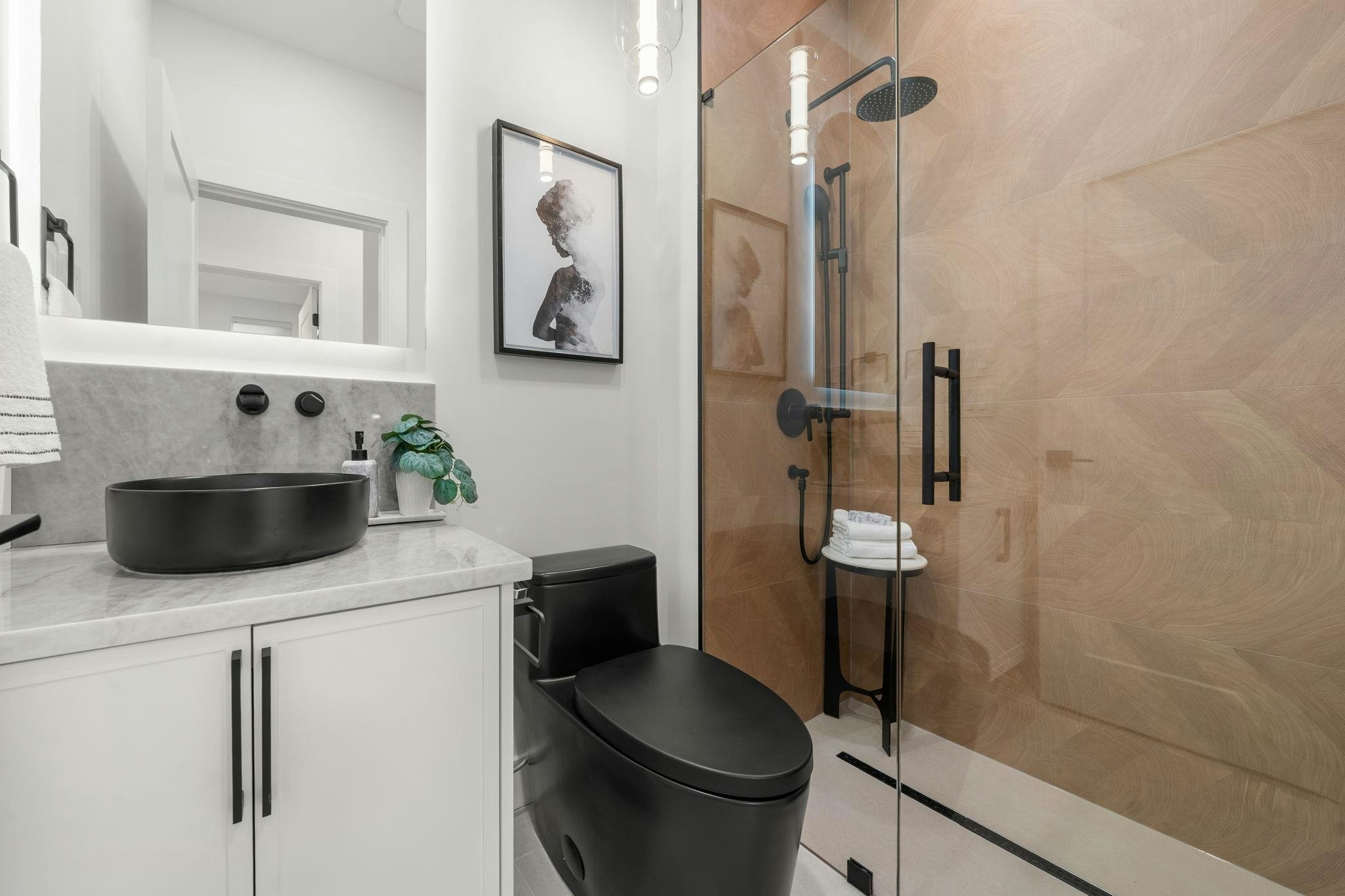 1350 Ross Road, North Vancouver, BC, V7J 1V2 - 30