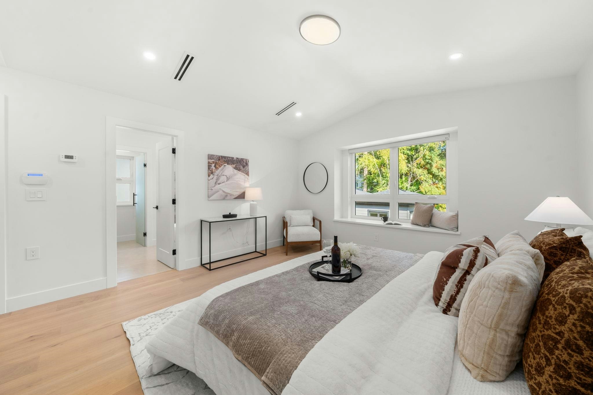 1350 Ross Road, North Vancouver, BC, V7J 1V2 - 22