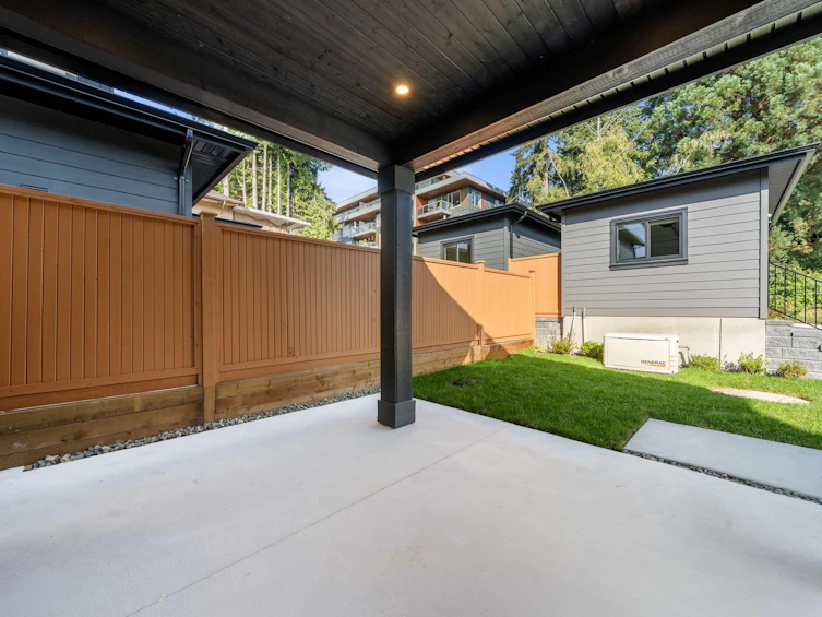 1350 Ross Road, North Vancouver, BC, V7J 1V2 - 38