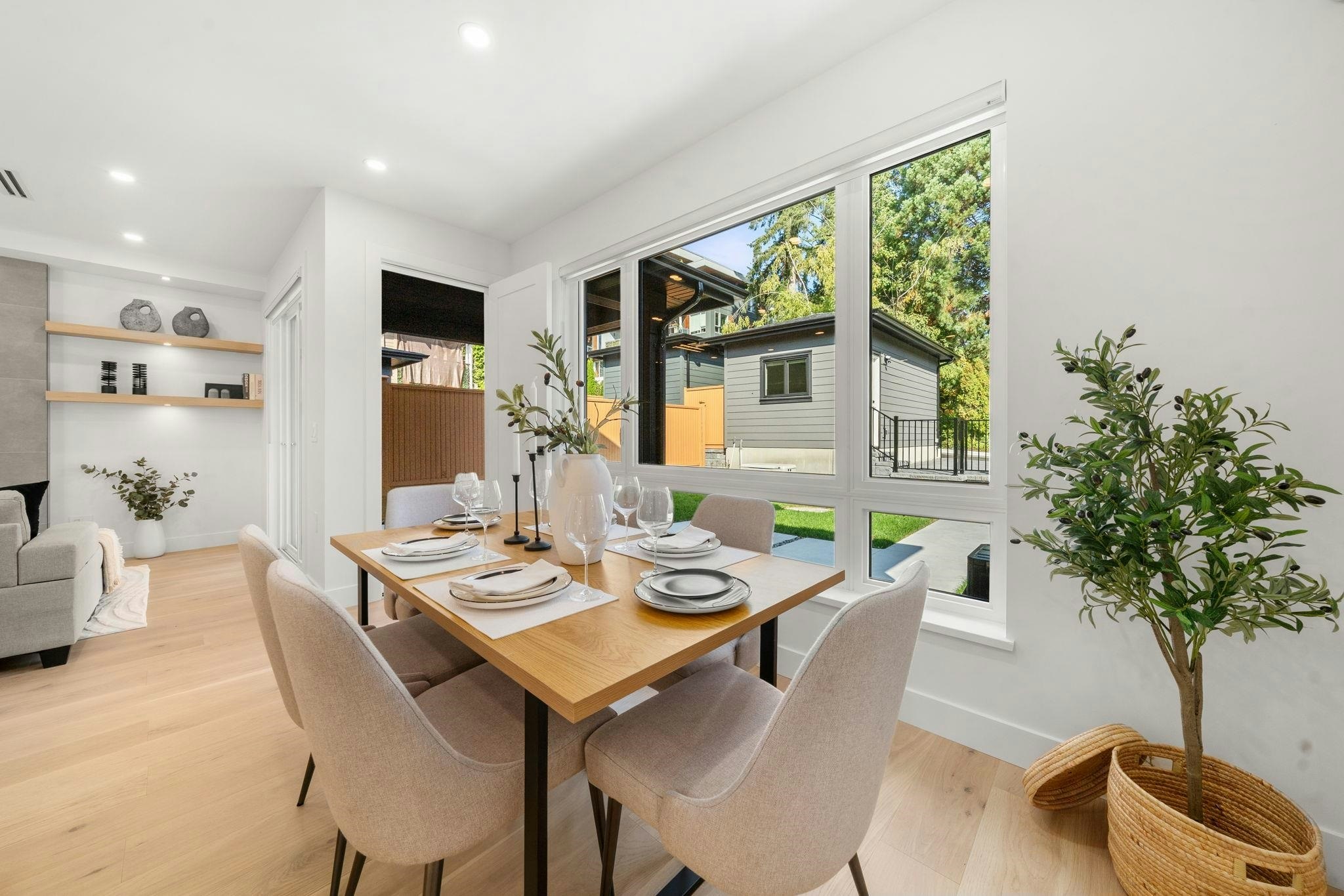 1350 Ross Road, North Vancouver, BC, V7J 1V2 - 18