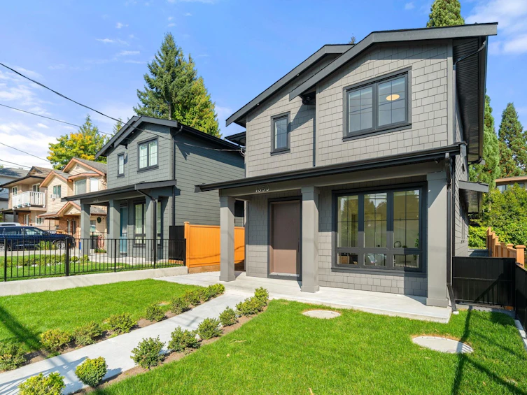 1350 Ross Road, North Vancouver, BC, V7J 1V2 - 2