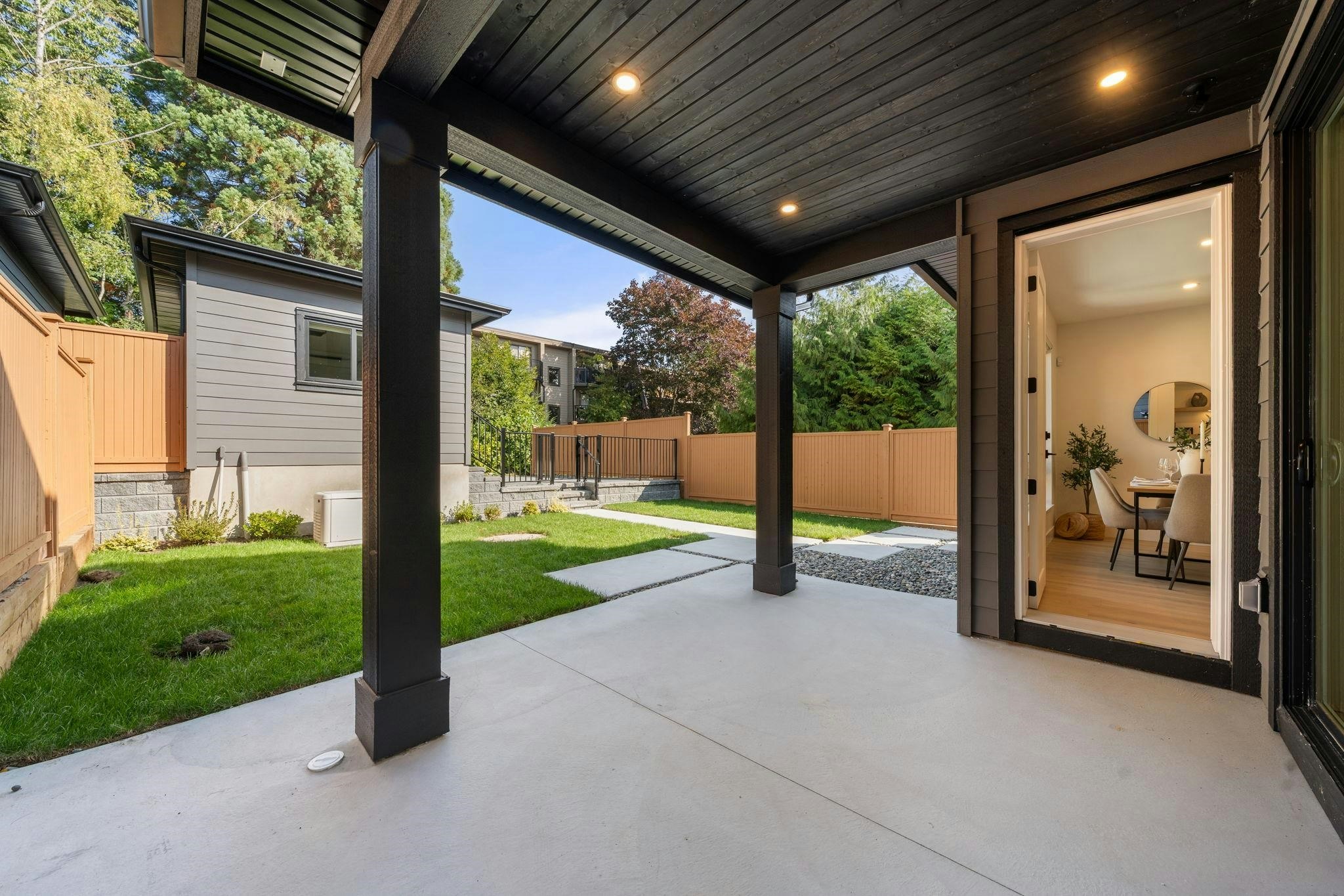 1350 Ross Road, North Vancouver, BC, V7J 1V2 - 39