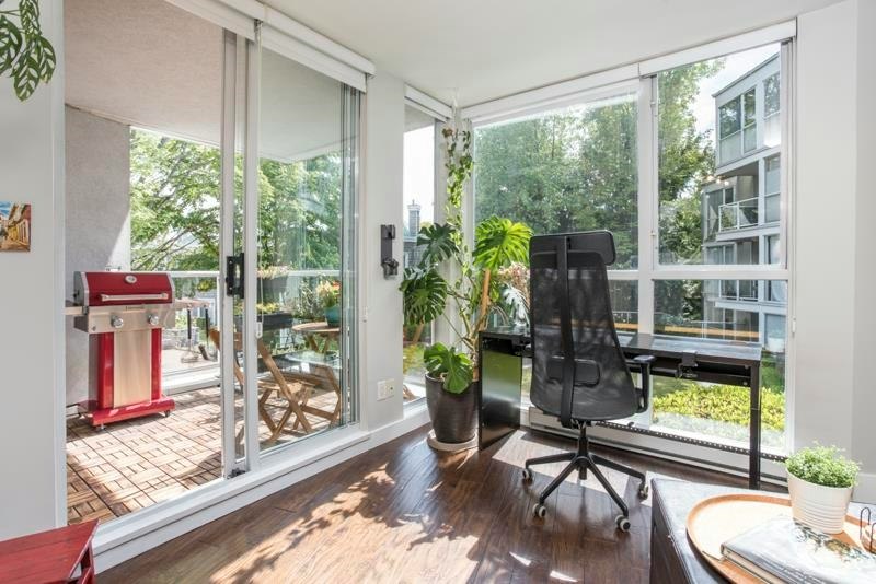 211-8460 Jellicoe Street, Vancouver, BC, V5S 4S8 - 4