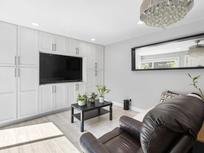 2-302 Highland Way - 5