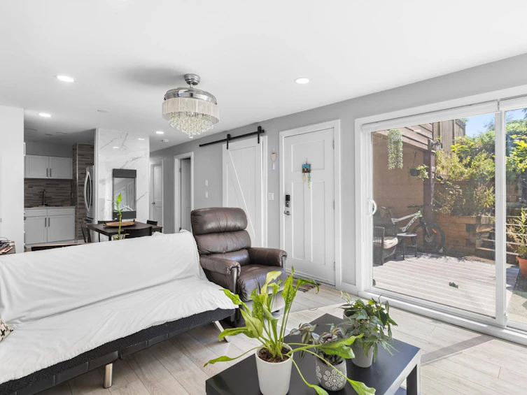 2-302 Highland Way, Port Moody, BC, V3H 3V7 - 4