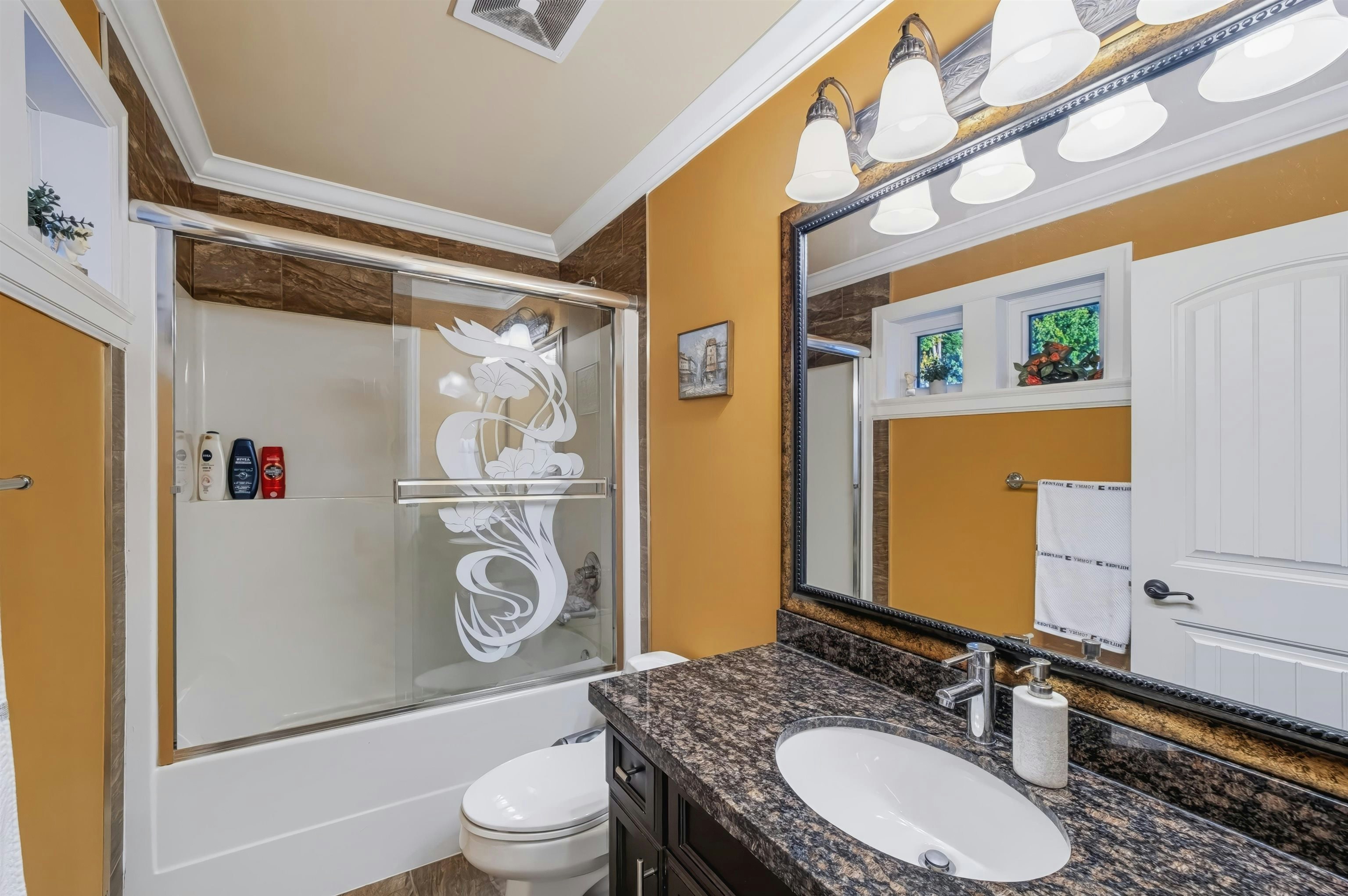 35708 Zanatta Place, Abbotsford, BC, V3G 0B4 - 22