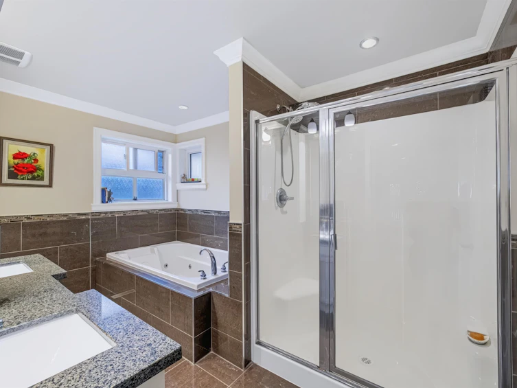 35708 Zanatta Place, Abbotsford, BC, V3G 0B4 - 16