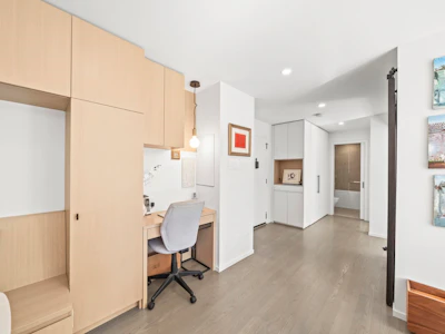 817-1445 Marpole Avenue - 3