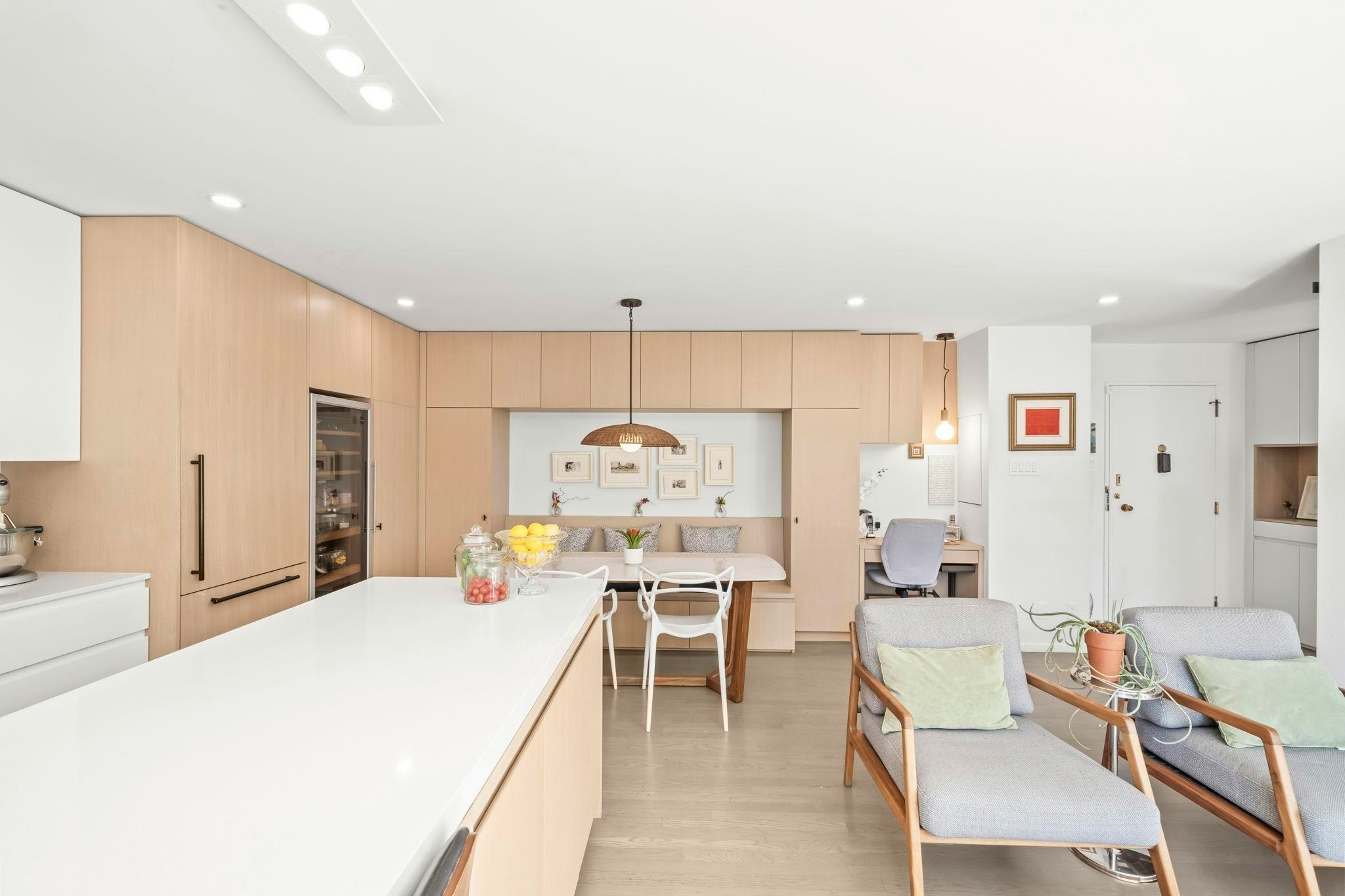 817-1445 Marpole Avenue, Vancouver, BC, V6H 1S5 - 14