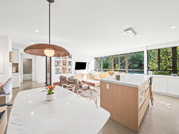 817-1445 Marpole Avenue, Vancouver, BC, V6H 1S5 - 9