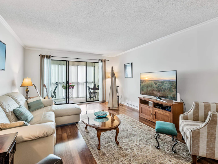 204-1458 Blackwood Street, Surrey, BC, V4B 3V4 - 10