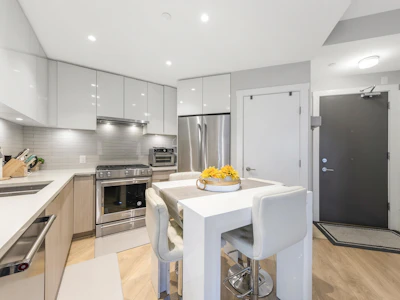 413-3588 Sawmill Crescent - 4