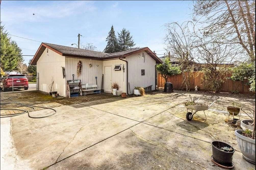 20932 Camwood Avenue, Maple Ridge, BC, V2X 2P1 - 23