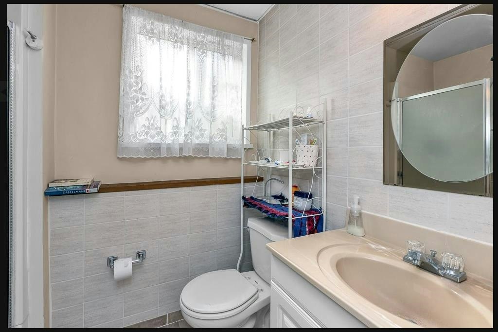 20932 Camwood Avenue, Maple Ridge, BC, V2X 2P1 - 9