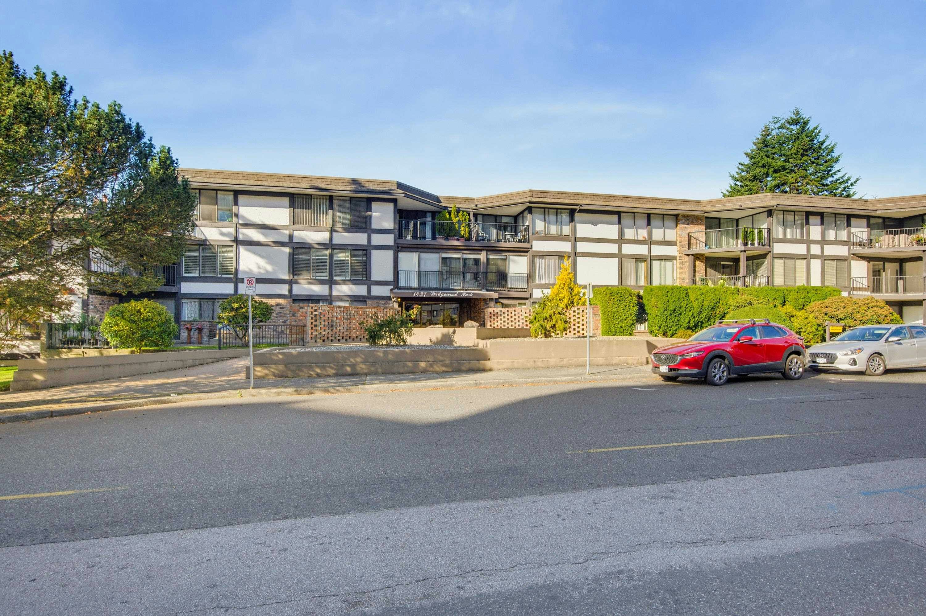 313-1437 Foster Street, Surrey, BC, V4B 3X6