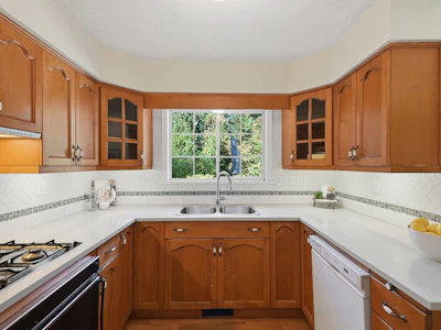 10461 Main Street - 4